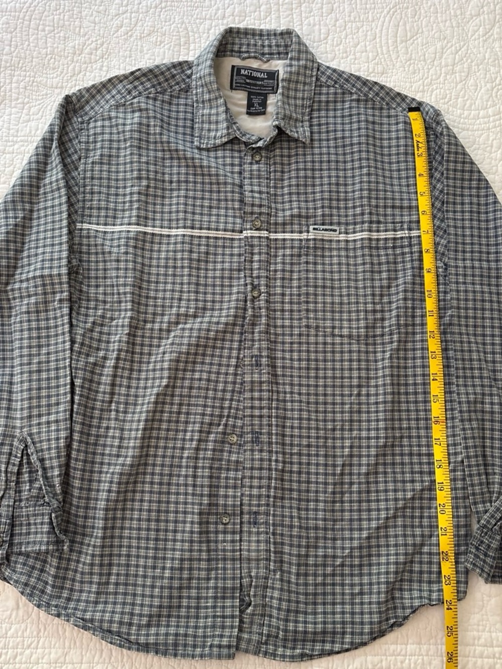 Billabong Men's Gray Plaid Button-Down Shirt